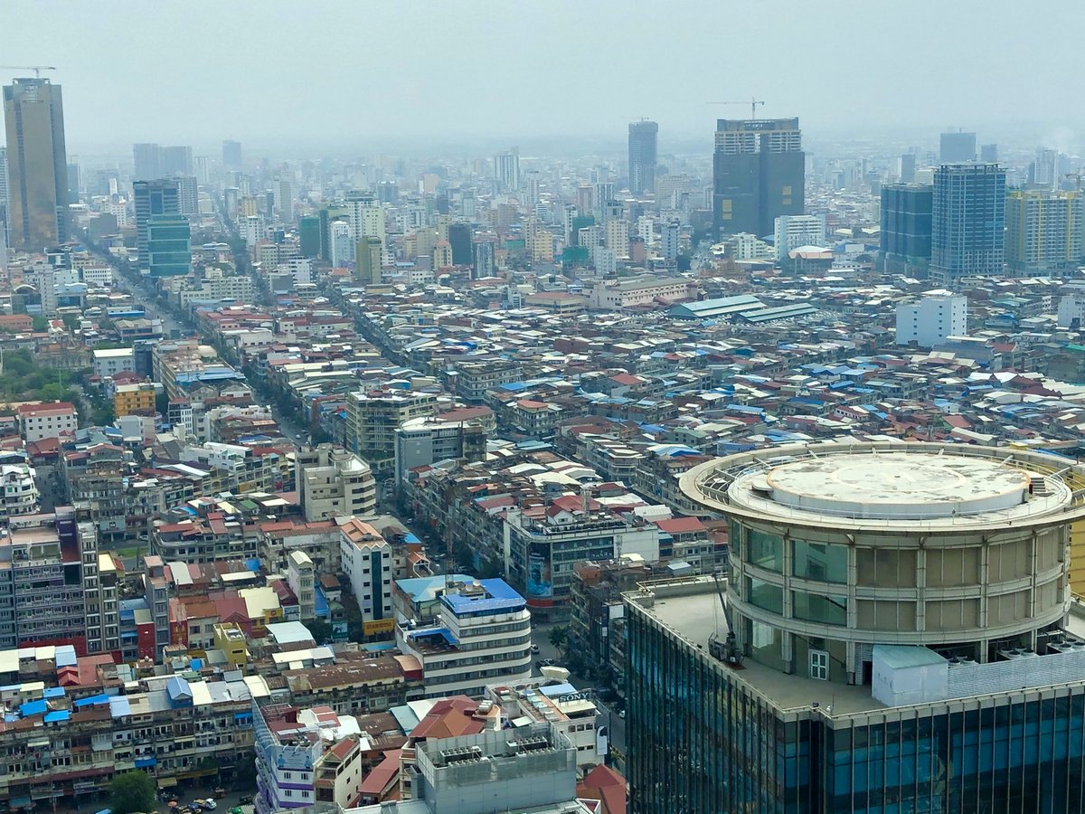 Phnom Penh is a city under constant evolution.  I wonder how much the skyline will have changed over the next three years? 🤔