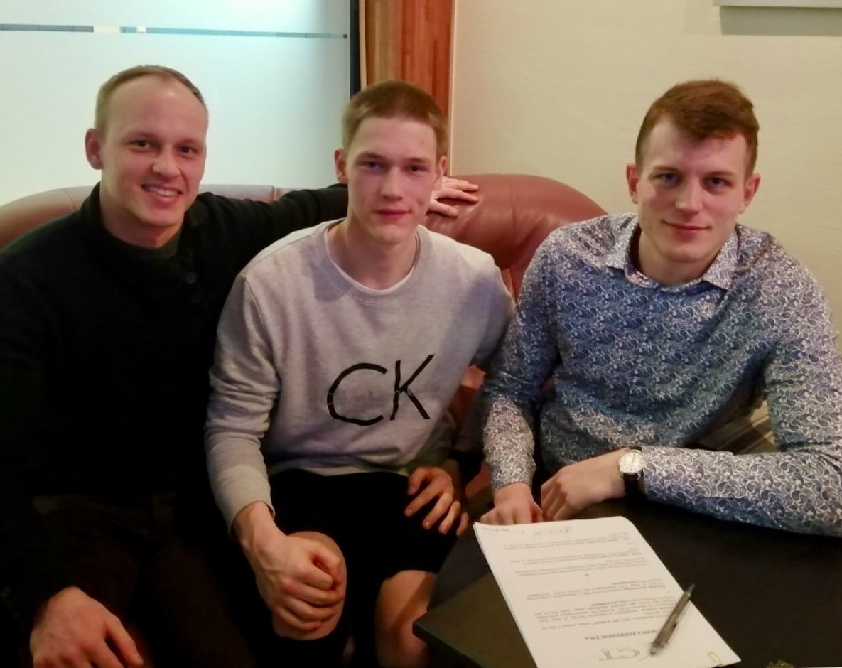 Welcome to the team 💪🏽✍️Utalentowany i niezwykle pracowity bramkarz <a href="/LKS_Lodz/">ŁKS Łódź</a> Michał Marciniak (02’) melduje się na pokładzie ekipy CT Sports. Zrobimy wszystko aby wspomóc Michała w drodze na piłkarskie salony! Dzięki za zaufanie!