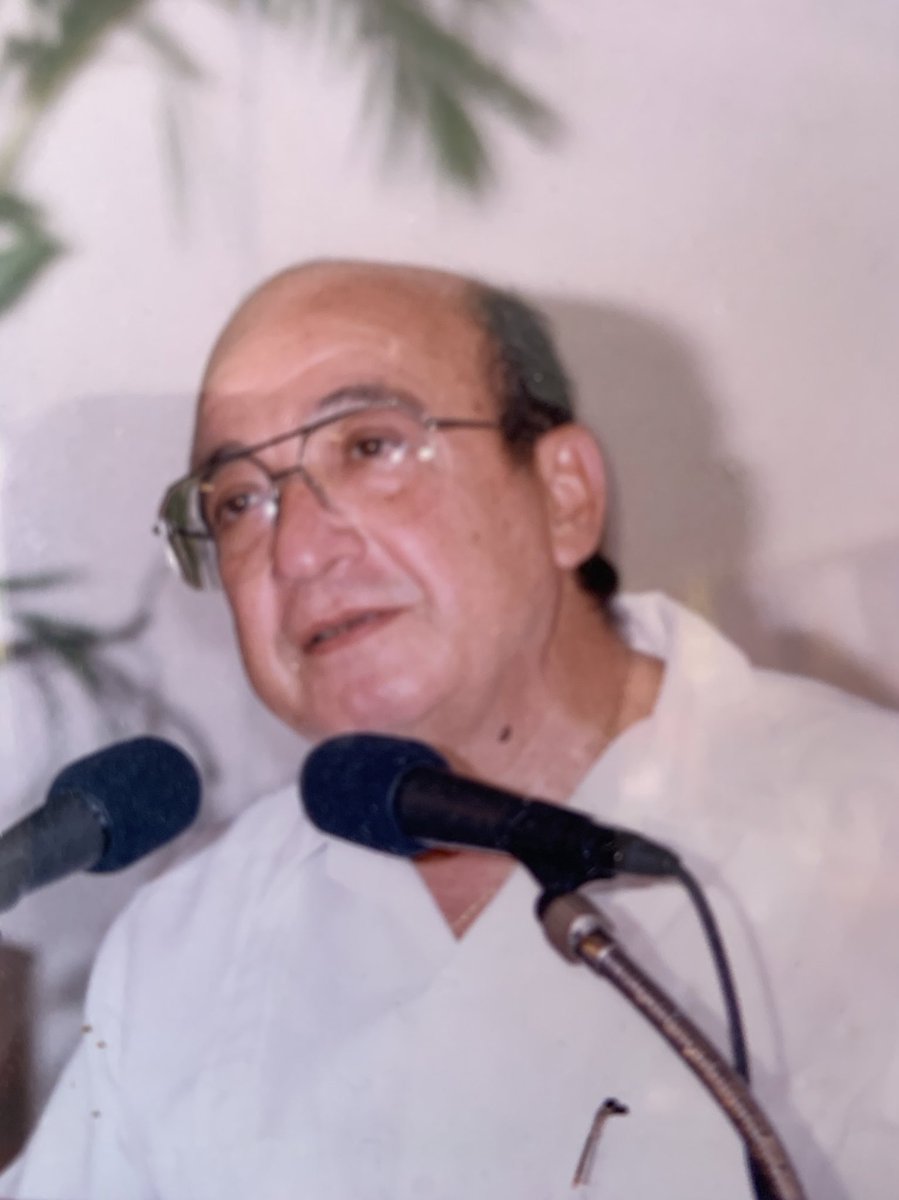 Hoy, hace 25 años, falleció Renato Sales Gasque. Mi Padre. Un jurista extraordinario. Un hombre honesto a carta cabal. Un gran campechano.