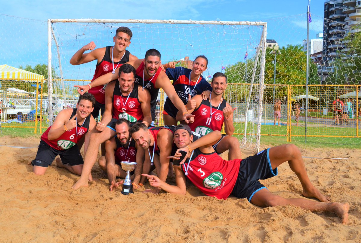 Pasó un gran fin de semana en el “#Arena1000” San Nicolás, donde el Club de Regatas fue escenario de un atractivo certamen que le dio continuidad al primer #CircuitoArgentino de beach handball, organizado por la <a href="/CAHandballARG/">CAH - Handball Argentina</a>.

▶ La nota: n9.cl/82fc