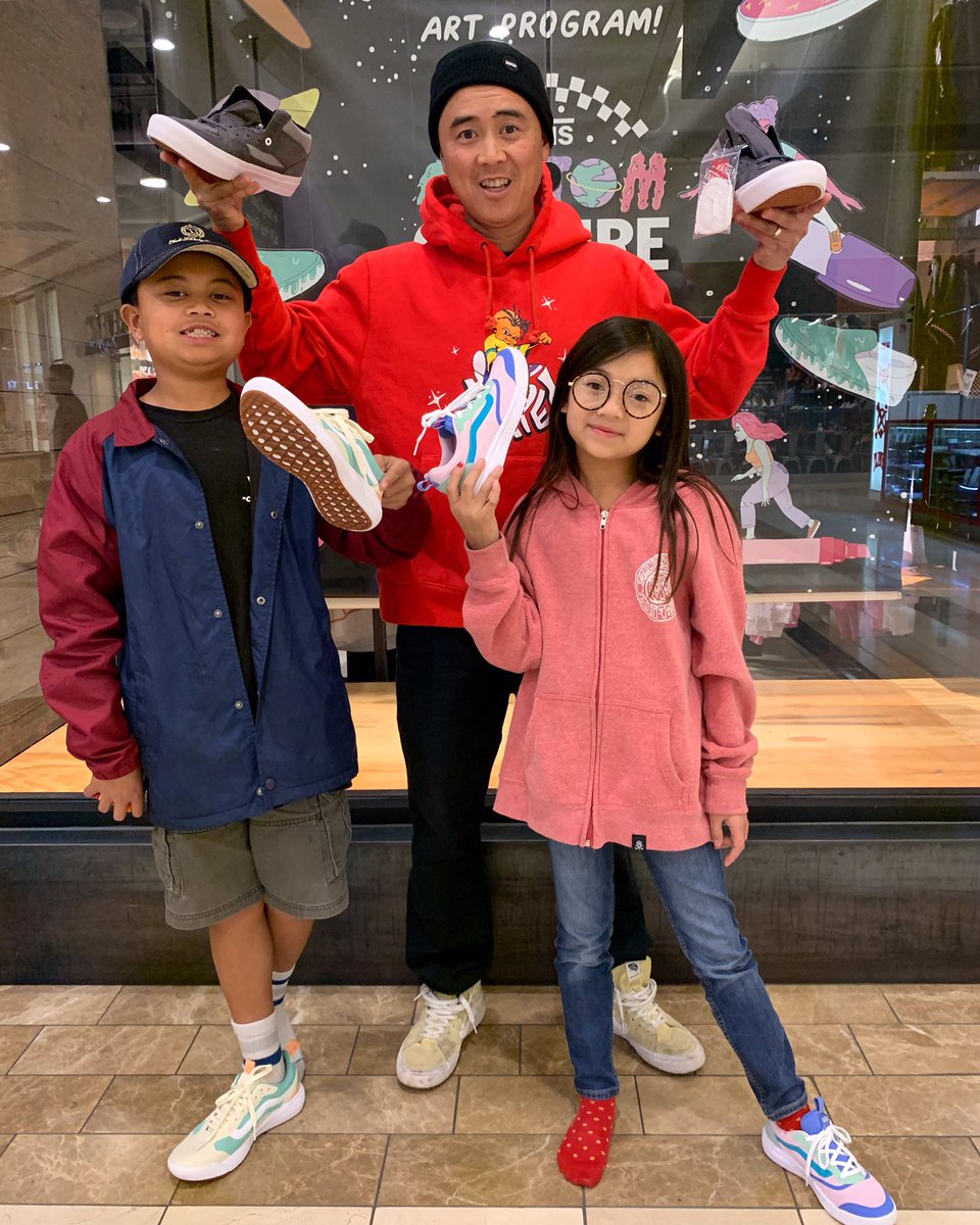 WillySantos's tweet photo. ππ½ All laced up in some ill Classic π² 1/2 Half Cabs & the kiddos diving into some tech ones. Mucho appreciation ππ½πππ#SteveVandoren @vans @vansskate πΈ @shalihe #Phewee https://t.co/0mZoqT80lH