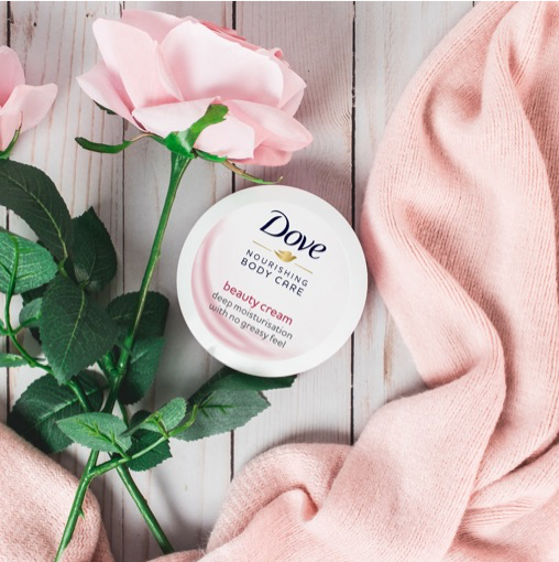 WeKnowStuff_US's tweet photo. This #Valentines Day I am choosing to love myself with @Dove Nourishing Body Care. Because, #selfcareisnotselfish. Get yours at @dollartree! #BeautifullyNourishedSkin #LoveDove #ad https://t.co/r0gGTCWFZx https://t.co/vNhRjgJWZb