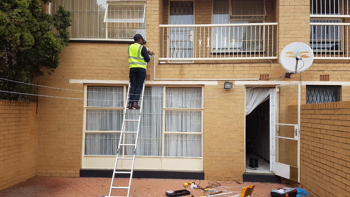 TonyGEnterpris2's tweet photo. For home and business security solutions please 

WhatsApp us 0659906951 
💻info@tonygenterprise.com

CCTV cameras,LED lighting, 
Alarms, electric fence, gate motors

#TGZA #Umphakathi #NSFAS
#KeepItReal #UdlisiweWhen
Mabena Pitso
@Hikvision_SA https://t.co/wEUr1jqIlm