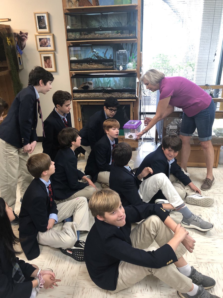 mrbertha's tweet photo. ⁦@SFESHouston⁩ 7th graders are visiting the TX Wildlife Rehabilitation Center https://t.co/KQp9MbFrn7