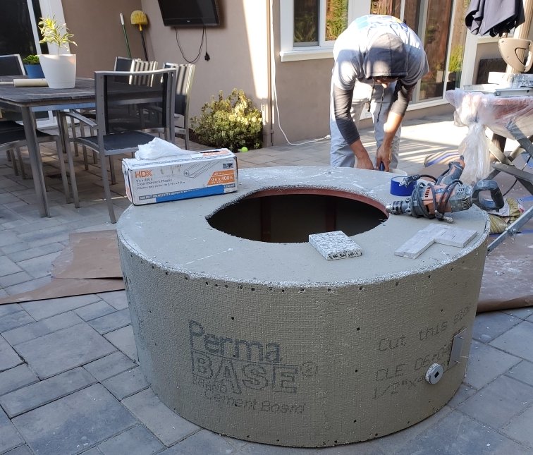 uokitchen's tweet photo. When people say, "They just don't build things like they used to," we're pretty confident they're not talking about us. https://t.co/KVXiBRiJxj #outdoorkitchencontractors #outdoorkitchenbuilders #kitchencontractors https://t.co/7VmIU1VN70