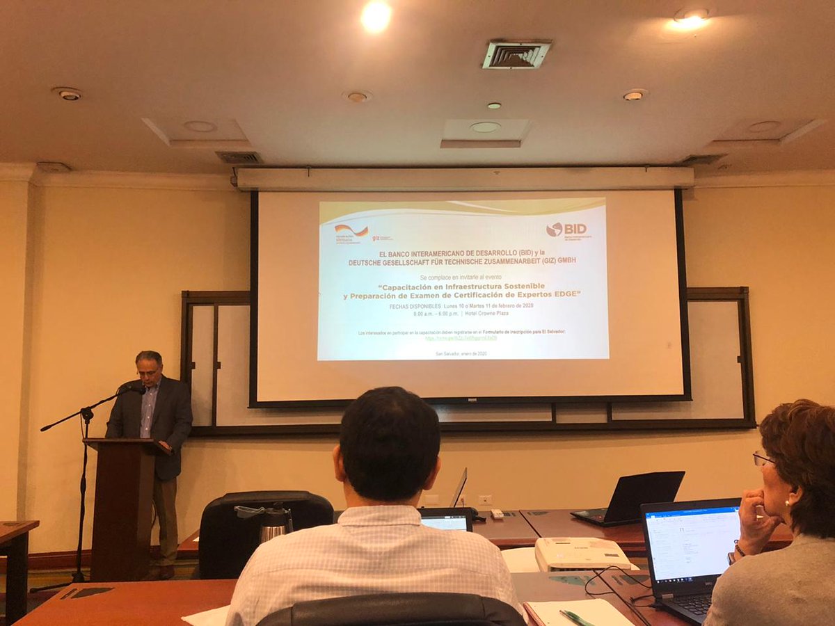 Dianalepio's tweet photo. #ESGBCGreenNews #ESGBC
El dia de hoy, estamos participando en la capacitación en Infraestructura Sostenible y Preparación de Examen de Certificación de Expertos EDGE. Organizado por el BID y GIZ, junto con los expertos de Argentina, Andrés Schwarz y Gustavo Goldman. https://t.co/Yk7EHscV2l