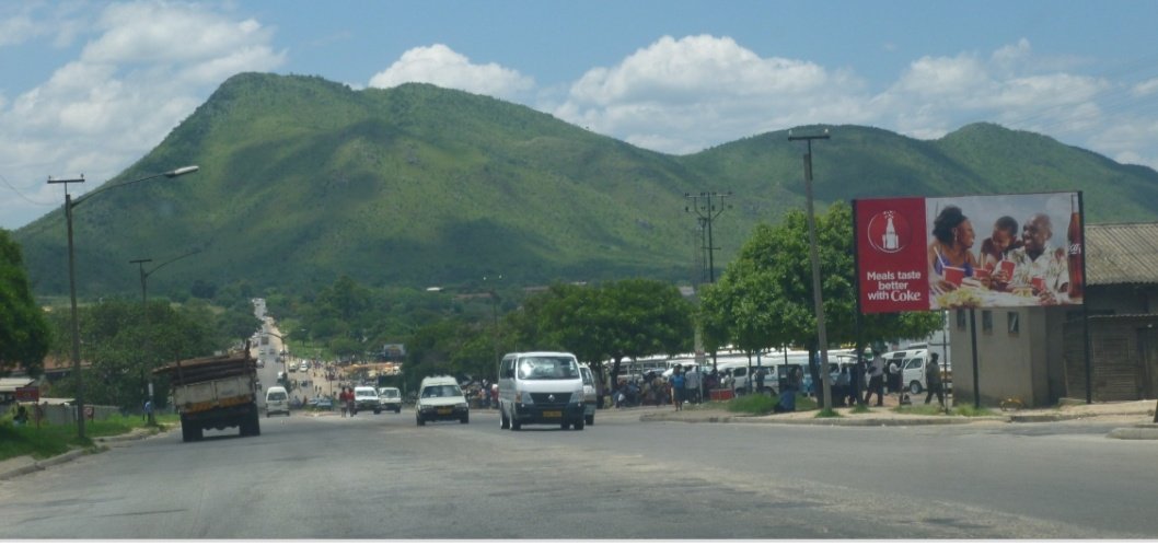 kwamutare's tweet photo. The beautiful city of Mutare is surrounded by majestic mountains wish amazing views ideal for scenic walks, cycling &amp; bird viewing.
#mutare
#zimbabwe
#visitmanicaland
#visitzimbabwe https://t.co/Vi76EzpTUp