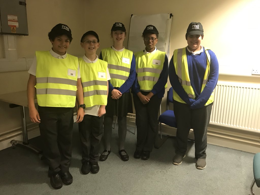 Langley Primary Junior PCSO’s graduated this afternoon after successfully completing their 6 week course. They enjoyed a trip around the cell block and public order van at Solihull Station #welldone #helpingthecommunity #workingwithschools