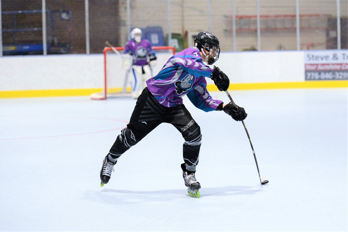 Registration for the 2020 season is open and divisions are filling up fast! Atom players (8 &amp; Under) play for FREE. Girls get 50% off of registration. Visit NSIHL.COM to sign up now!