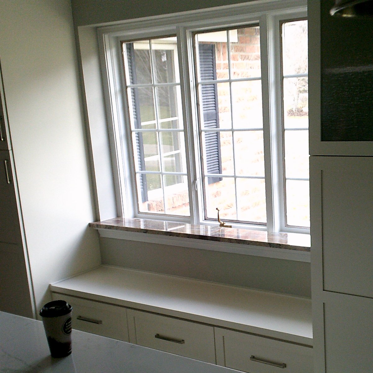 TowerSurfaces's tweet image. A great way to add color is to use granite for your window sill!