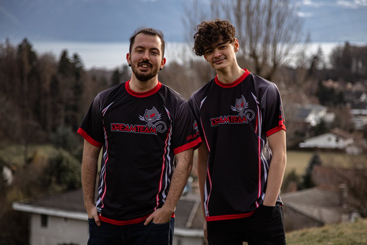 Dream Team tweet media