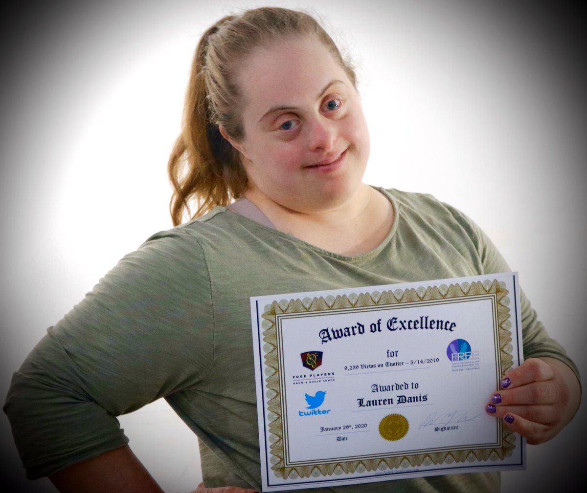 FREE Drum Corps tweet media