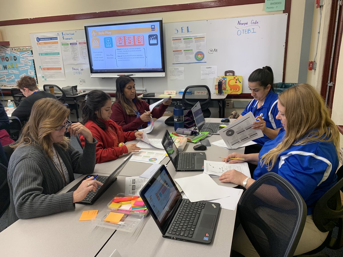 AmyH_OCPS's tweet photo. #OCPSdplc teams in #room14 are reviewing resources they can use to help support collaborative teams on their campuses.
@ocpsPL @Jamie_LDavis @SWLC_OCPS https://t.co/MfLpzU0iTC