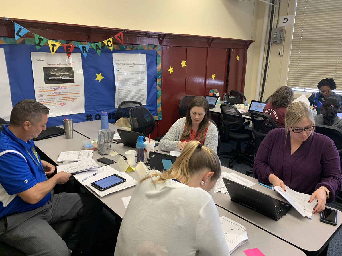 AmyH_OCPS's tweet photo. #OCPSdplc teams in #room14 are reviewing resources they can use to help support collaborative teams on their campuses.
@ocpsPL @Jamie_LDavis @SWLC_OCPS https://t.co/MfLpzU0iTC