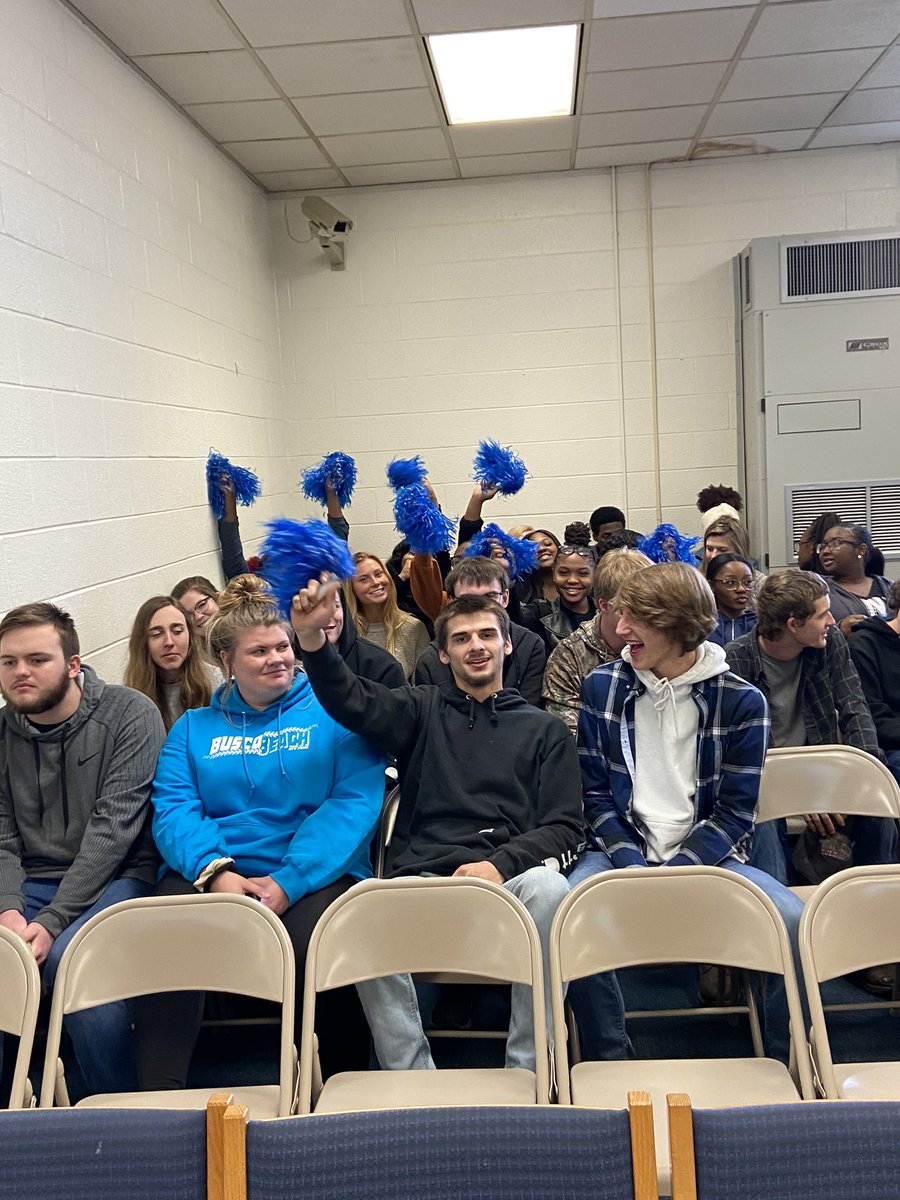 cpkcareercenter's tweet photo. Who said sharing student expectations canβt be fun? We love our awesome students! #c2the3 #RISEiswhatwedo https://t.co/pDK6YK4XEt