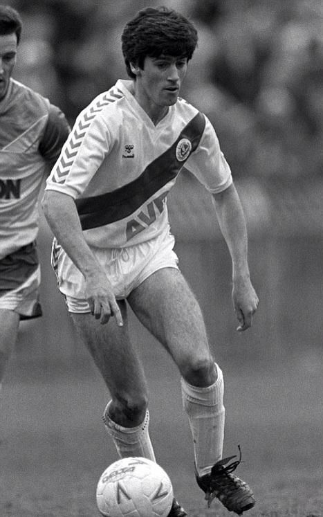 robertmdaws's tweet photo. #AlanIrvine played at #CPFC during the mid 80's @CPFC @fuell15 https://t.co/CxvaICmeeW