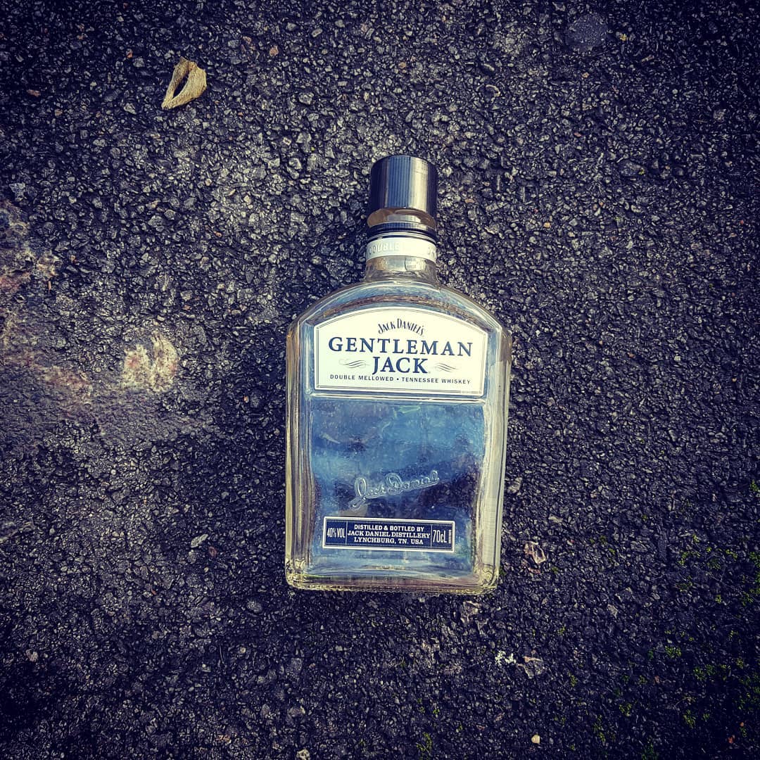 "The Gentlemen" 
2019-11-12

#streetbooze #street #booze #bourbon