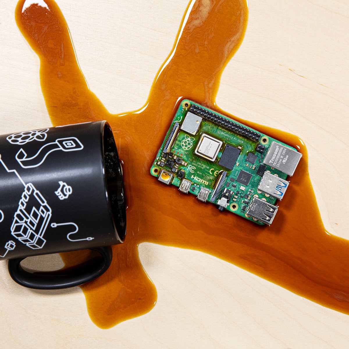 Raspberry_Pi's tweet image. Today is #CleanOutYourComputerDay. Liz thought it was Clean Your Computer Day, which led to Fiacre taking this photo. It&apos;s not. The joke is ruined. We&apos;re sending Liz home.

Go empty your cache or something!