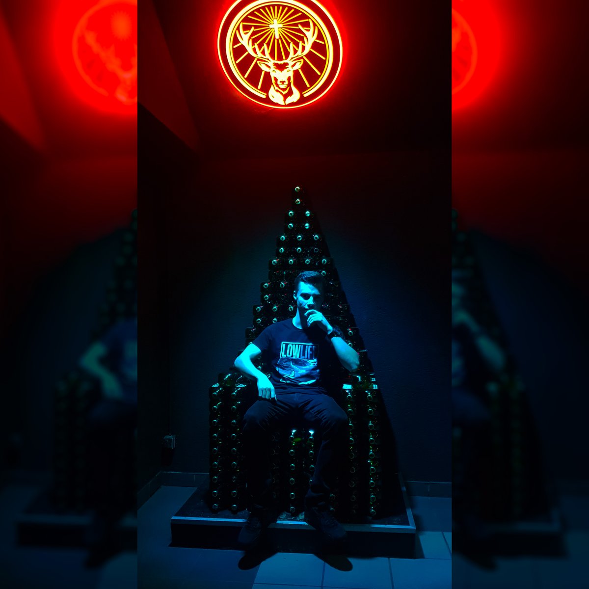 MonsasTV's tweet photo. lul. #JÄGERMEISTER #Matrix #MatrixBochum https://t.co/Nkr1WH2nmn