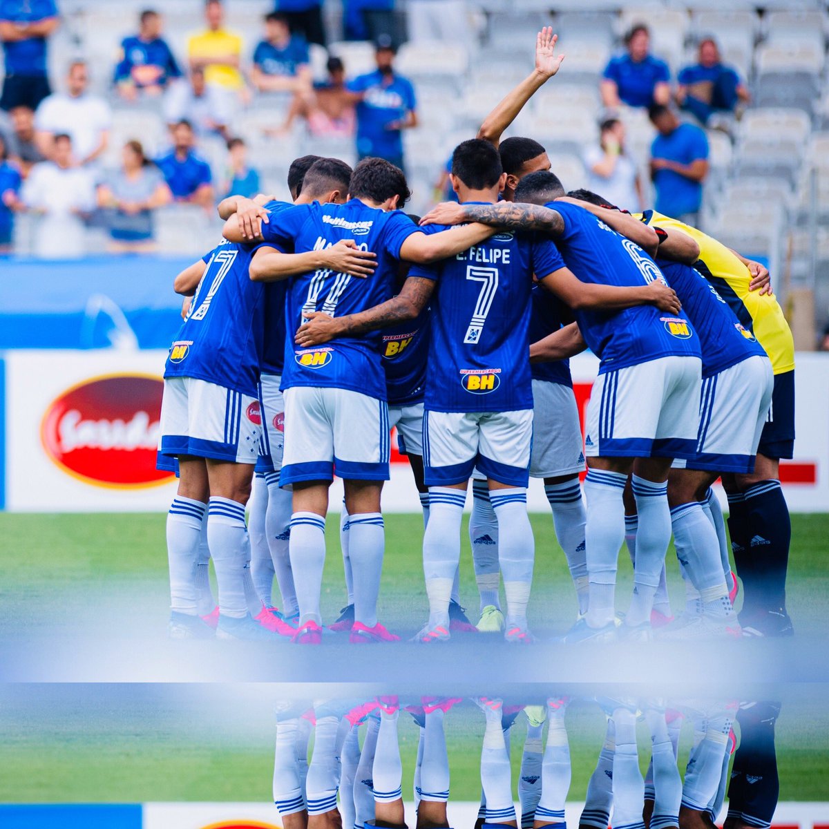 j_lucas06's tweet photo. Seguimos trabalhando com
 a certeza que vamos evoluir.
Obrigado torcedor celeste por torcer 
e incentivar do início ao fim.
#JuntosVamosLonge @Cruzeiro 
📸 @marceloalvarengafoto 
📸 @rafaelcosta_foto https://t.co/ecjOg4BdFf