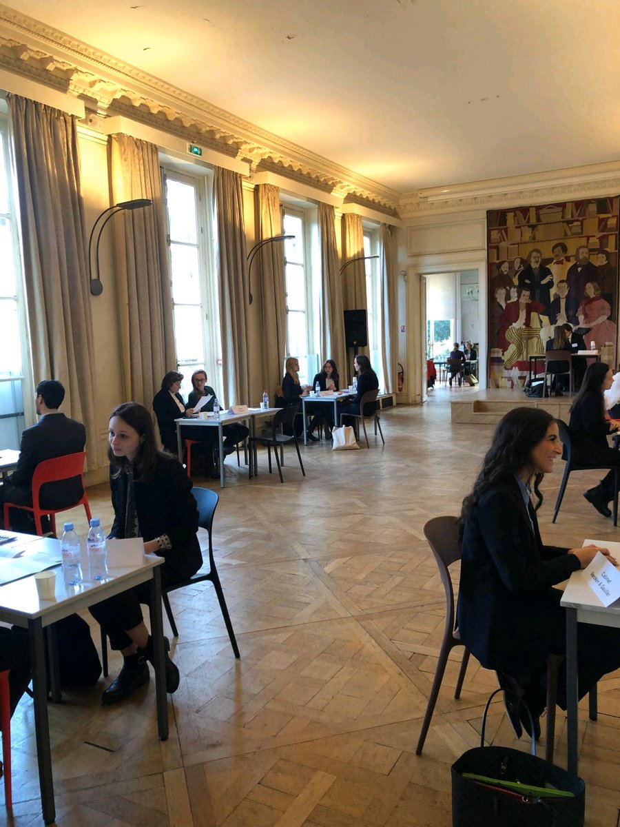 M2PIA_UPSUD's tweet photo. Nous remercions vivement les professionnels, venus en nombre à l'occasion de la deuxième édition de la Job Fair, pour cette opportunité unique et les échanges particulièrement enrichissants! #ipitfamily https://t.co/H662V4ODi3