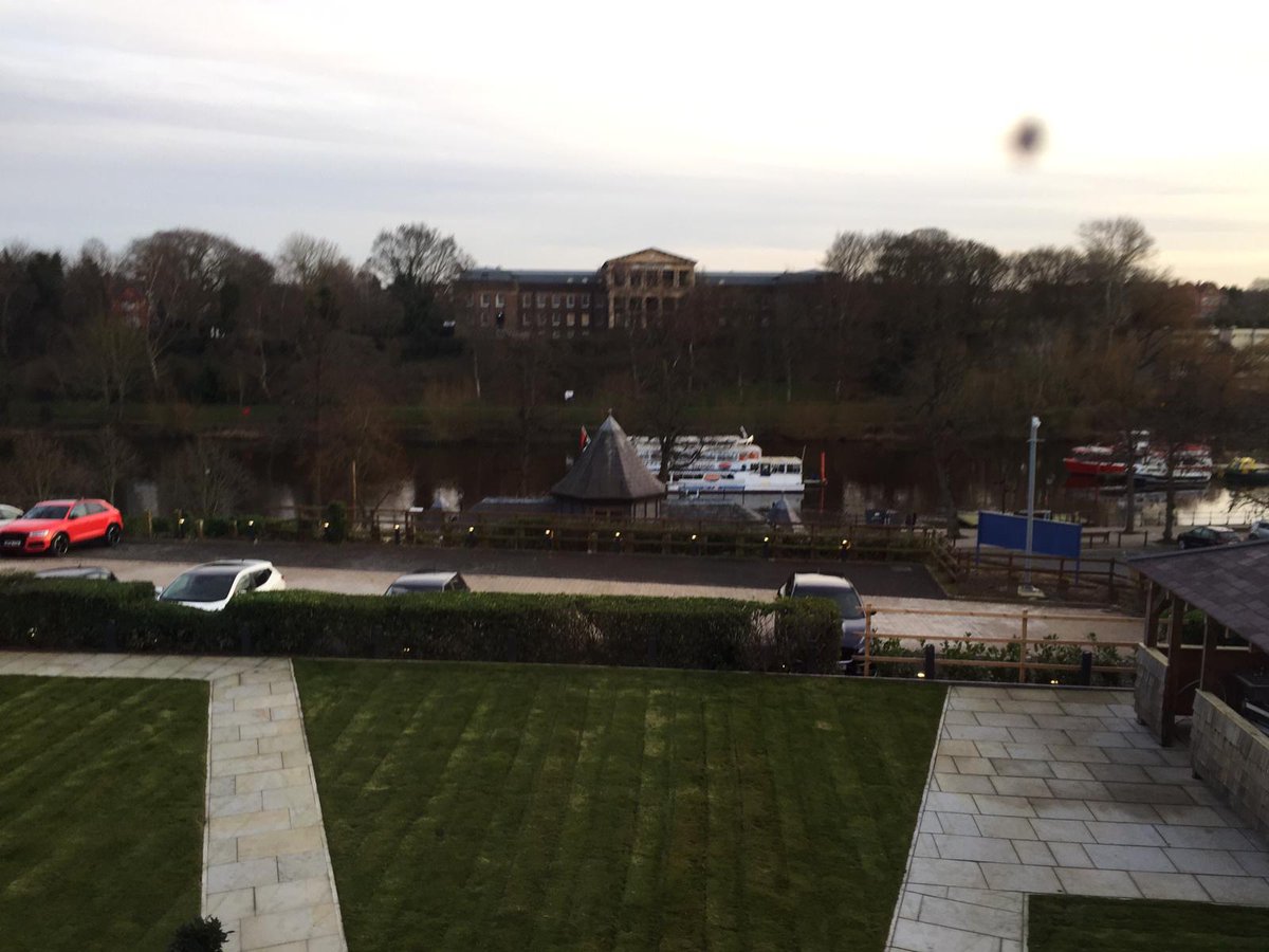fabulous2gether's tweet photo. I was luckily enough to visit the new and beautiful @Palace_Old last week... stunning interiors, gorgeous vistas, a foodies delight; it even has a gate to the River Dee so brides and groom’s can arrive boat-style! Such a gorgeous venue. We wish them lots of success x https://t.co/aXbHYMAStE