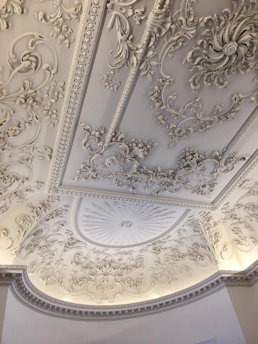 fabulous2gether's tweet photo. I was luckily enough to visit the new and beautiful @Palace_Old last week... stunning interiors, gorgeous vistas, a foodies delight; it even has a gate to the River Dee so brides and groom’s can arrive boat-style! Such a gorgeous venue. We wish them lots of success x https://t.co/aXbHYMAStE