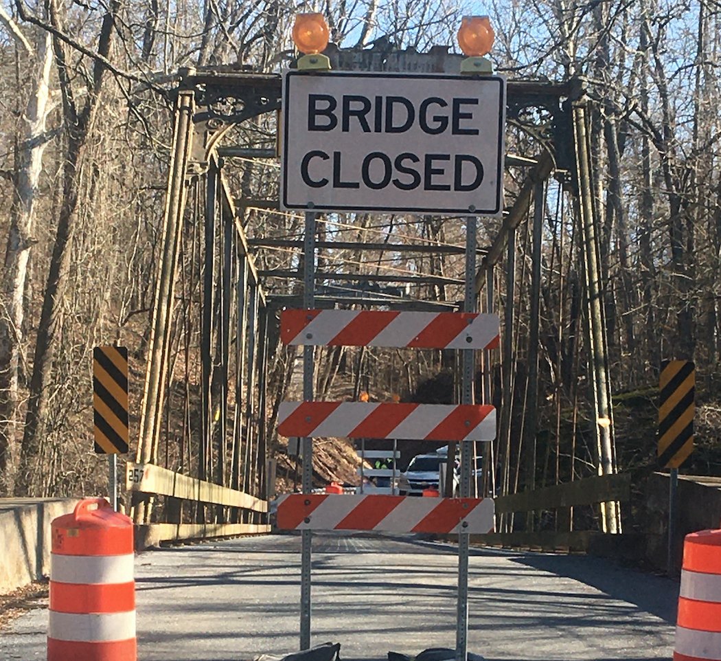 The bridge is closed after failing January 29th inspection. #restorethisbridge#sheepfordroadbridge#oldbridges
#itsworthsaving#historicbridges