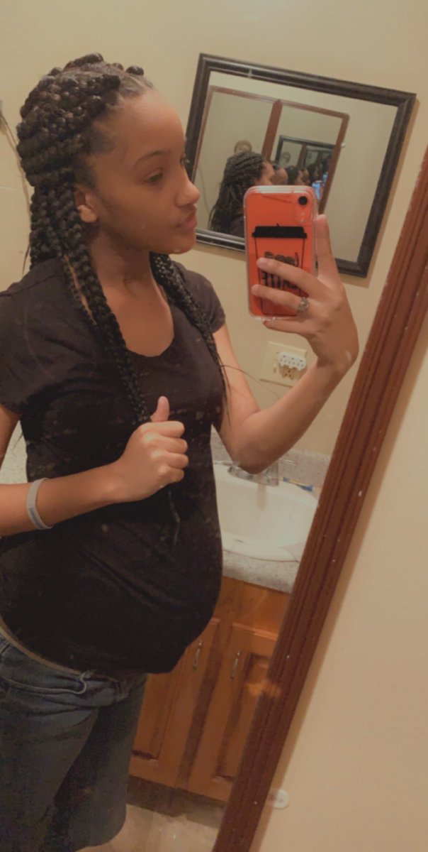 LiRed19's tweet photo. Baby K’s Mommy 🖤 https://t.co/l0nnAXA5xG