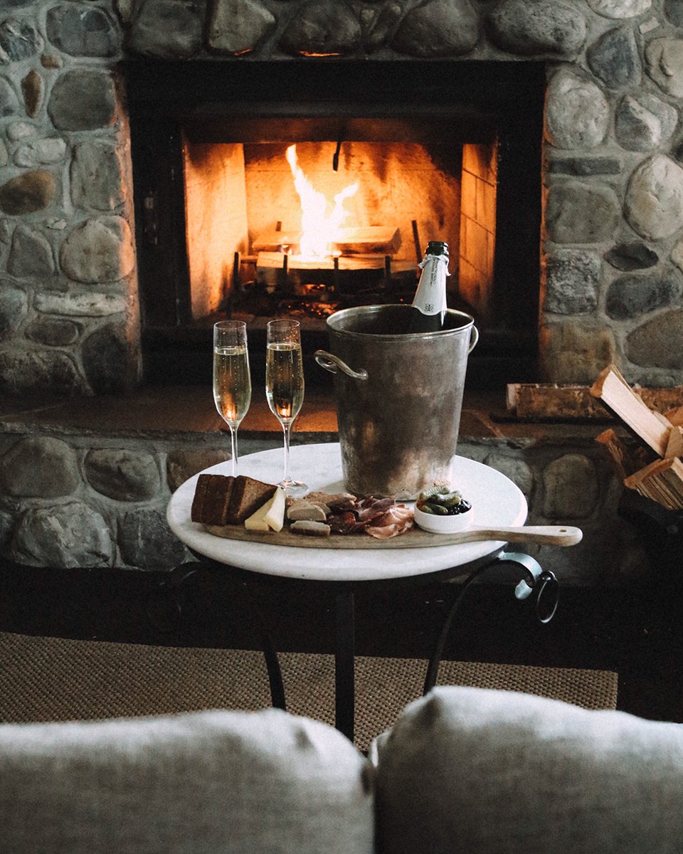 This kind of view is only a click away, seriously! 😍 With our Book Now Pay Now promotion, you can save 15% off your next stay! Book today 👉 ow.ly/s7nT50ycsv6
📷: <a href="/BrittanyBack/">Brittany Back</a>
