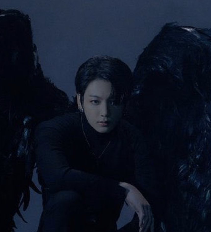 LC_March's tweet photo. ��หสต. นี่ชอบน้องกุกทำผมเปิดหน้าผาก หรือแสกแบบนี้มากๆ เพราะช่วงหน้าผากน้องสวย ทรงคิ้วก็สวย ที่สำคัญน้องหล่อมาก 😭 https://t.co/Oaks6K1ri7