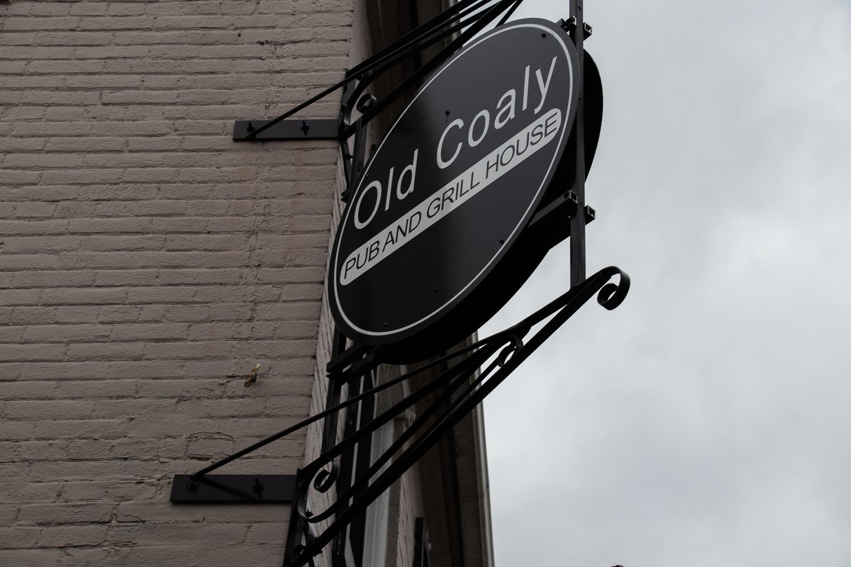 hrccredc's tweet photo. Congratulations on your grand opening Old Coaly's Pub! If you haven't yet, check out this new pub & grill house in Middletown. What a great addition to the region! #VisionaryMembers https://t.co/UFbwVmFHjZ