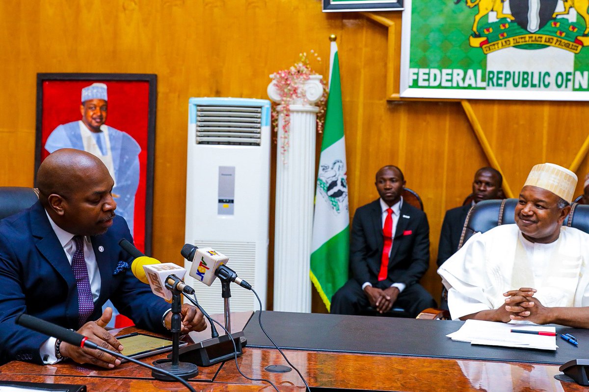 KBStGovt's tweet photo. A delegation led by President of United States African Development Foundation ( USADF) Mr. CD Glin paid a courtesy call on Kebbi State Governor , His excellency , Senator Abubakar Atiku Bagudu at the Council Chamber, Government House, Birnin Kebbi on 10/2/2020. https://t.co/T82t2EwlA5