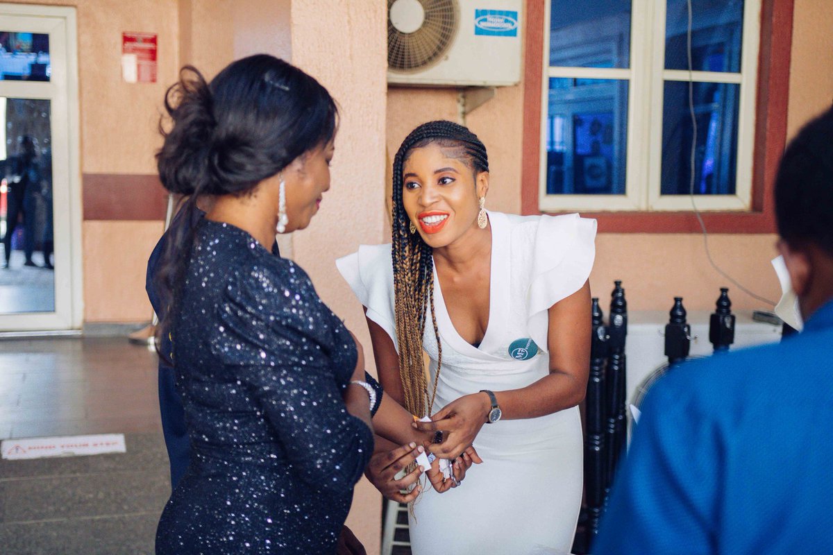 Mosopemi's tweet photo. About last Saturday @ the #KingsServiceDinner
#modesevenevents #hostesses did not come to play! Helped guests with registration, tags, souvenirs & more!
#busyhands #workmode https://t.co/Etf8mjcror