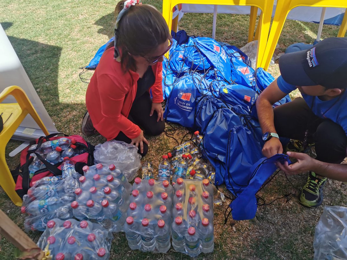 MDSValparaiso's tweet photo. 👧👦Mas de 120 niños y niñas de los Centros para Niños con Cuidadores Principales Temporeros provenientes de Quillota, La Calera y Nogales participaron en el cierre del programa con entretenidas actividades deportivas y recreativas. #hoyelijovivirsano https://t.co/CajczbnqJI
