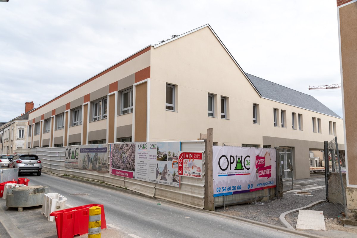Chateauroux36's tweet photo. Durant tout le week-end, l'#OPAC36 a ouvert les portes au public d’un logement témoin destiné aux #Seniors sur l’ancien site des #100000Chemises, rue de Strasbourg. Retrouvez plus d’informations relatives à ce #projet sur notre site Internet : https://t.co/hd65ObpAFa #Châteauroux https://t.co/jLRJ9wnKE5