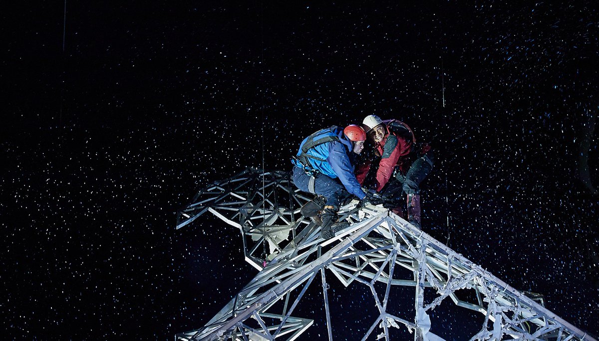 ‘He was stranded, and in some ways as far away from life as is possible.’ Is it possible to convey the elemental challenges of scaling a mountain in a theatre? @DavieGreig discusses adapting one of the most famous survival stories of all time. bit.ly/2vh925d
