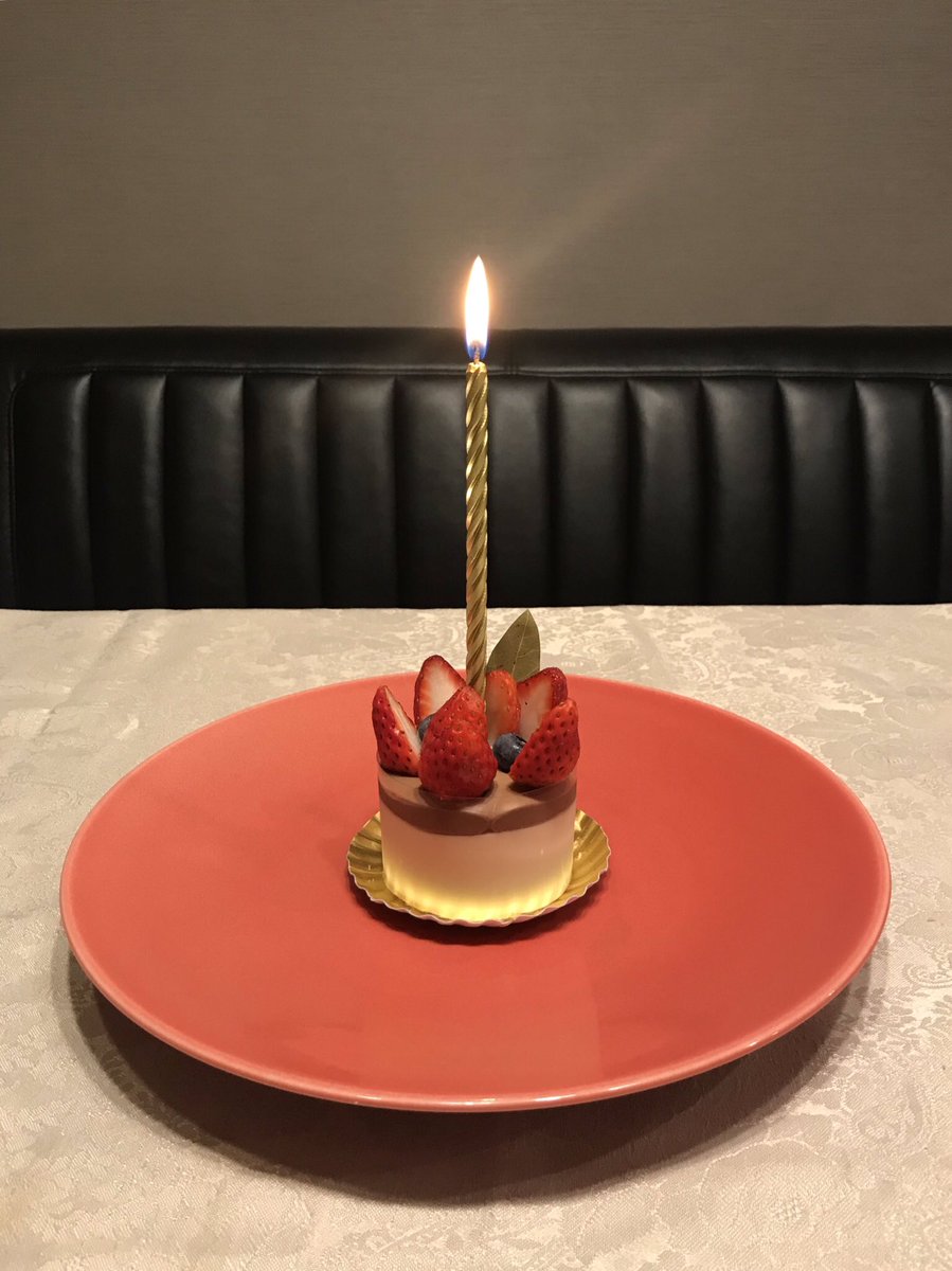 _Mayuka's tweet photo. 盛り付けただけと焼いただけ #結婚記念日 https://t.co/M4O5wONIsW