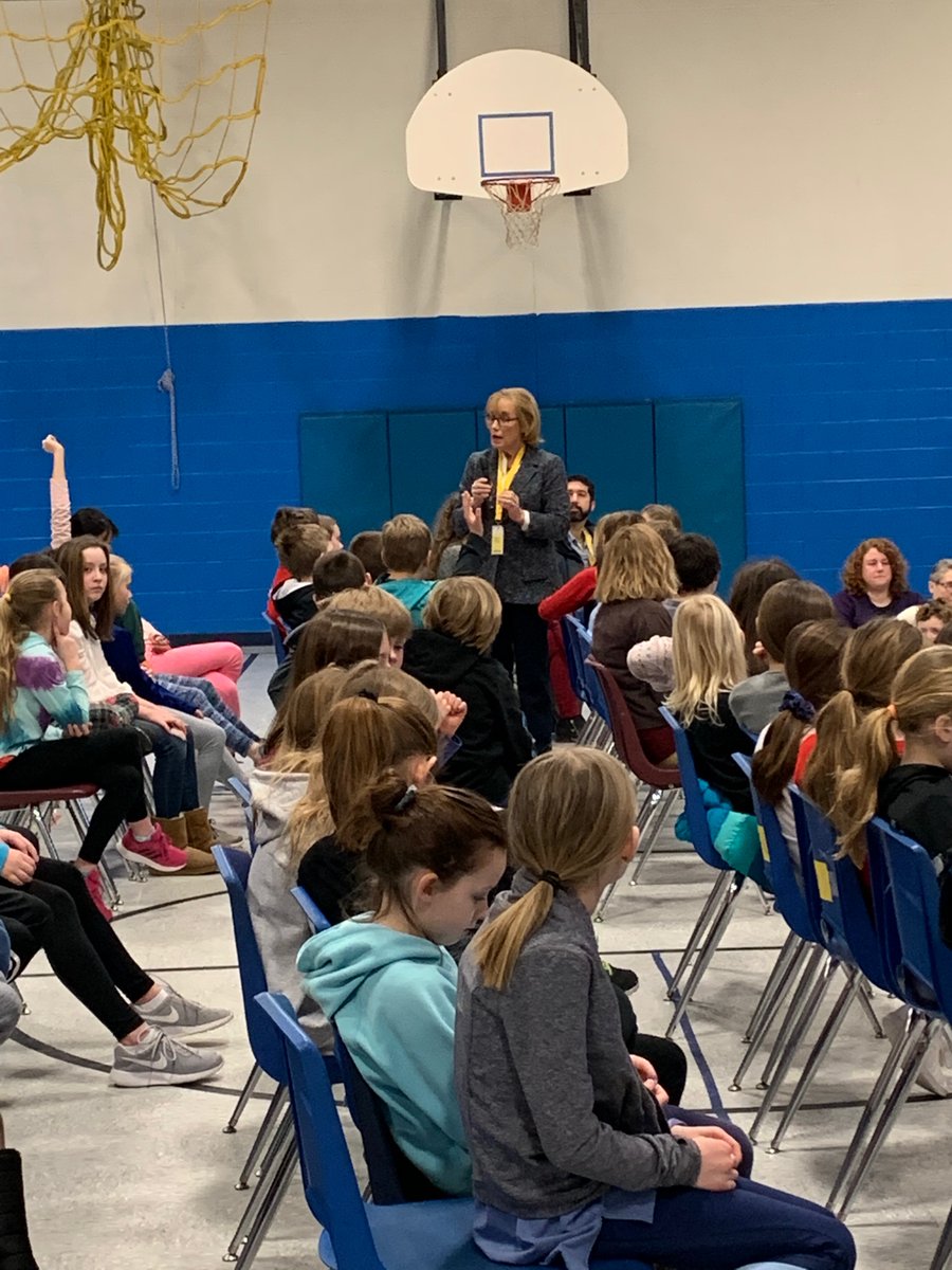NewfieldsElem's tweet photo. Senator Maggie Hassan met with our students this morning. The students asked her to speak about the Amazon wildfires and activism. A good portion of her time was spent answering student questions. https://t.co/gQLcDC2d7J