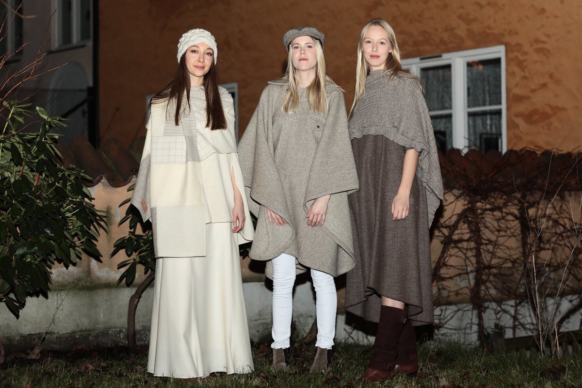 UruguayinSweden's tweet photo. Diseño 🇺🇾 en Escandinavia: presentamos la exhibición ”Piedra, Papel y Tijera” en la prestigiosa Semana del Diseño de Estocolmo, con creaciones slow fashion @AnaLivni #donbaez eco-chic,obras de Rita Fischer,amatistas de GeoArt.@MRREE_Uruguay @CDU_uruguay @MarcaUruguay @UruguayXXI https://t.co/mPDArcOWq5