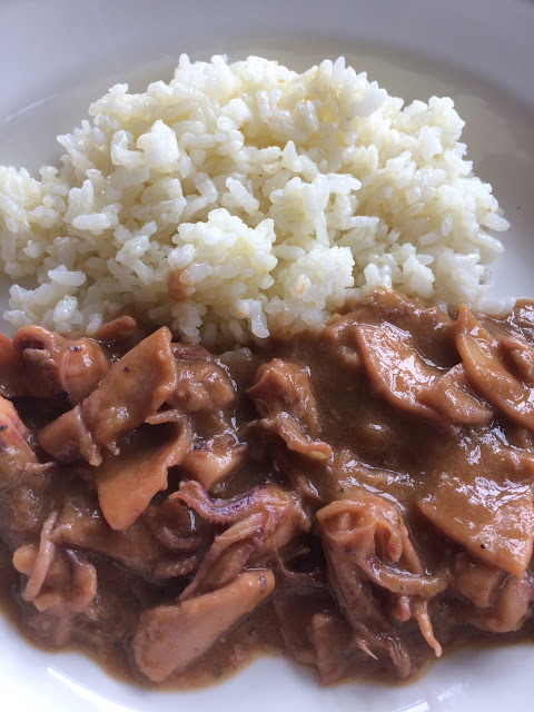 CHIPIRONES ENCEBOLLADOS #recetas blgs.co/7572iP