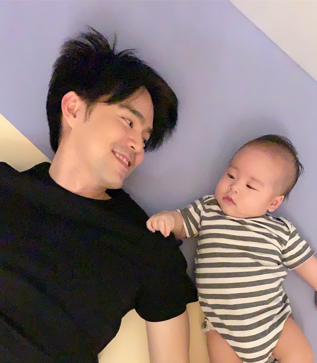 ไงเพื่อนนนน เอ๊ะ หรือพ่อออ 😆 #beamoiltwinbabies #theethongtham