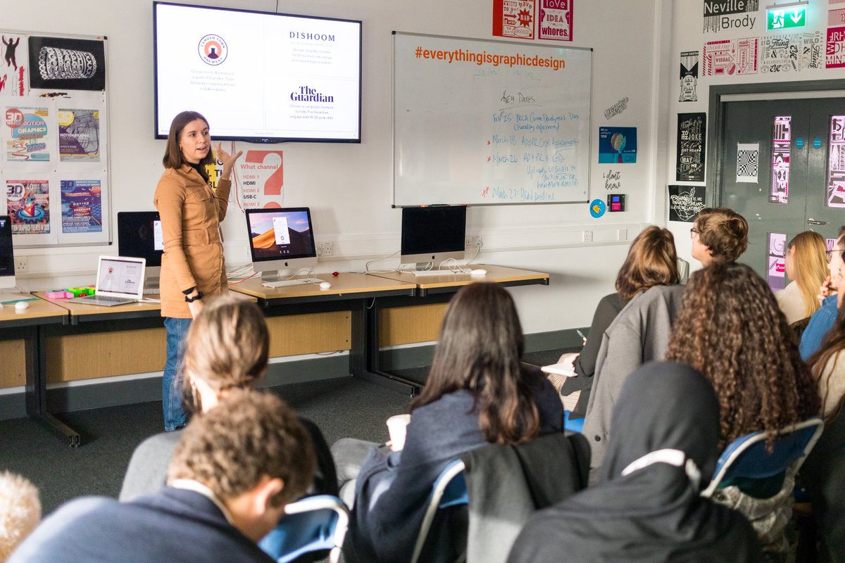 UWL_LSFMD's tweet photo. Thanks to @thisisYCN for coming into explain the New Now student competition briefs to our Ad & PR & Graphic Design students. Fingers crossed for some more wins this year! #LoveTeamwork #LoveUWL @UWLGD https://t.co/y3RtdOTWCS