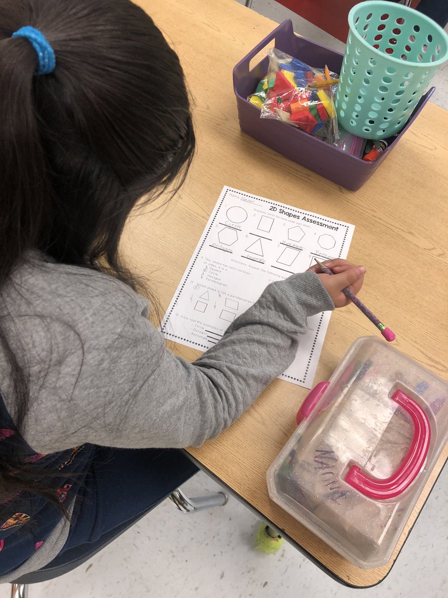 MsVitovsky's tweet photo. Today we’re starting 2D and 3D shapes and their attributes. I gave them a pre-test to see what they already know. This will help me make small groups for the rest of the week.  #differentiation @alek_turner @CISDMartin @OfficialCISD https://t.co/ANqs3WiEWF