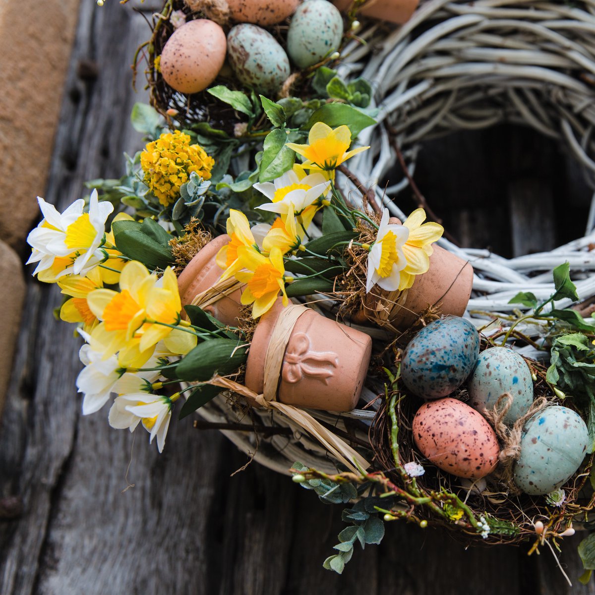 This April, egg and spoon races, Easter bonnets and chocolate hunts will transform Haddon Hall into a springtime haven of family joy 🍫 

Children under 16 will enter for free as usual, with more information coming soon: haddonhall.co.uk