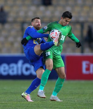 View image on Twitter