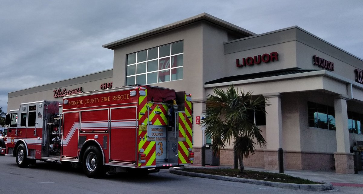 ffshifflett's tweet image. Monroe County Florida Fire Engine 13 #flfire #fire #engine13