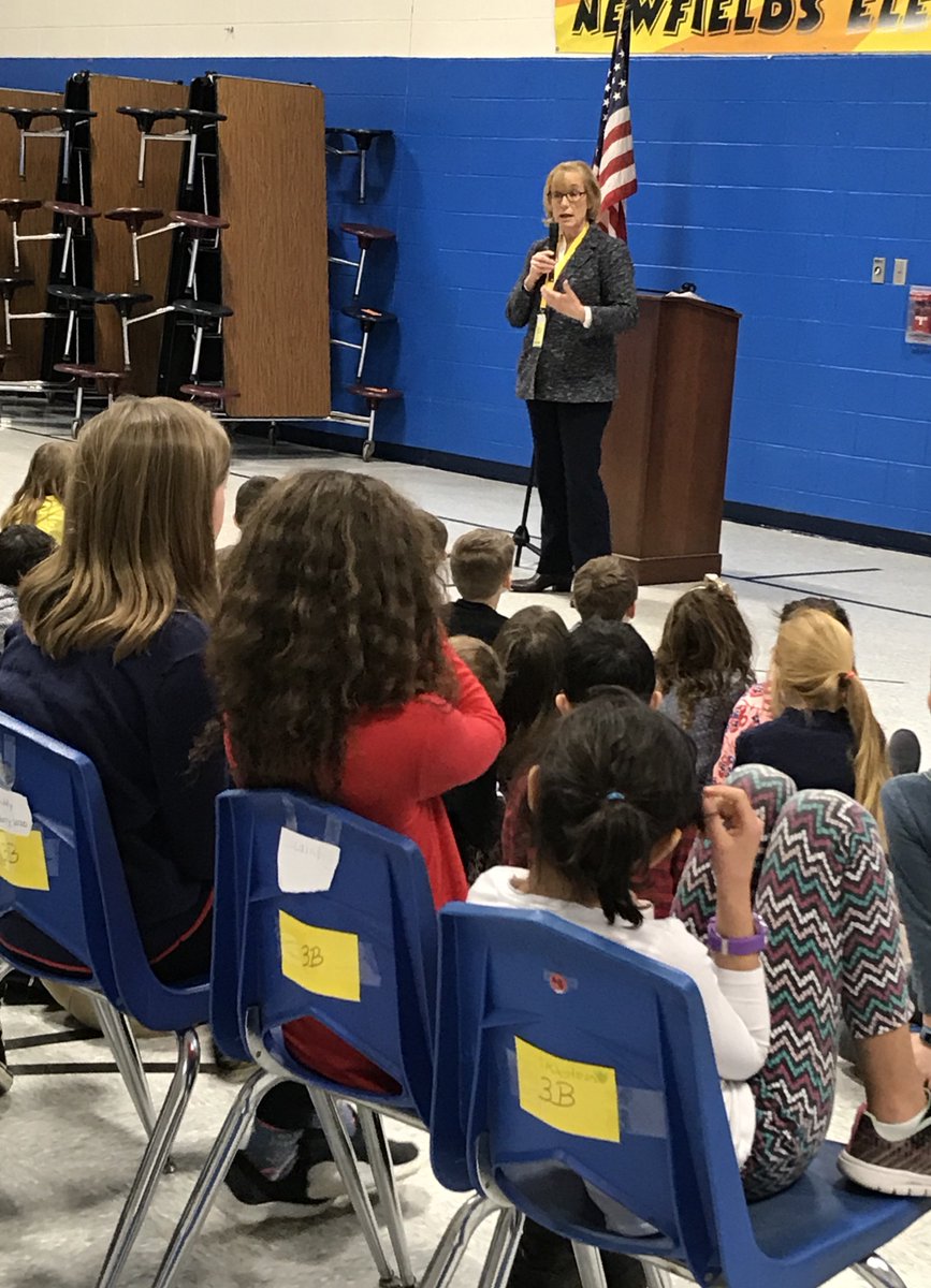 SenatorHassan's tweet photo. Today, I spoke to 4th grader Greta and her classmates about the importance of protecting our environment. Recently, they wrote to me expressing their concern for the plants and wildlife impacted by the Amazon fires. I'm proud of these young Granite Staters for speaking out! https://t.co/L0OvbAHTpj