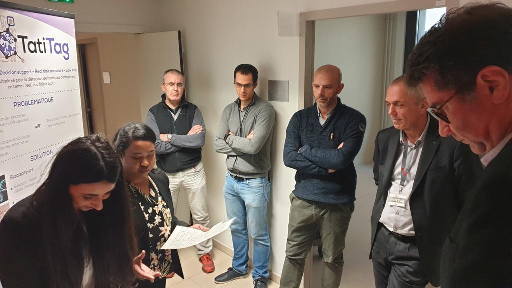 IES (@iesmontpellier) on Twitter photo L'IES mis à l'honneur par la visite de Antoine Petit, Président Directeur General du CNRS, très très intéressé par le concept, unique en France, de l'Espace Startup développé par l'IES. L'IES mis à l'honneur par la visite de Antoine Petit, Président Directeur General du CNRS, très très intéressé par le concept, unique en France, de l'Espace Startup développé par l'IES.