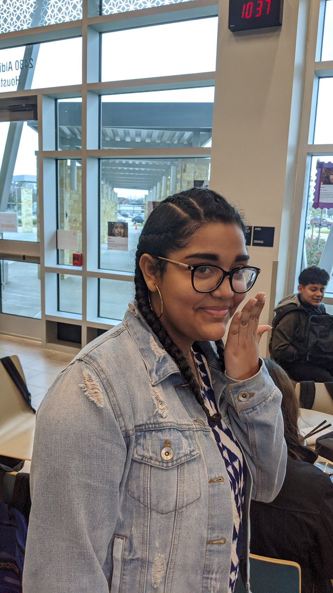 DuncanMathsEd's tweet photo. Inspiring our @AvalosPTECH girls! https://t.co/pHnQiH1O1G